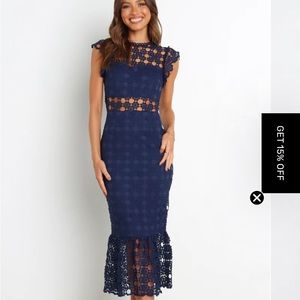Petal and Pup navy midi dress size 6
